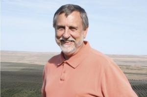 Ralph Broetje is converting part of his orchard to organic.