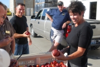 Retail Executives Enjoy a Taste of Peach Harvest