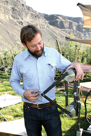 Entrepreneur focuses on apple picking