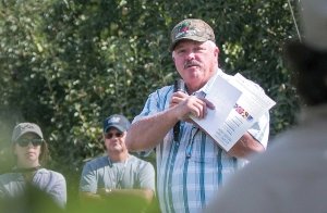 Jim Doornink speaks during the second day of the IFTA Washington tour on July 16, 2015. (TJ Mullinax/Good Fruit Grower)