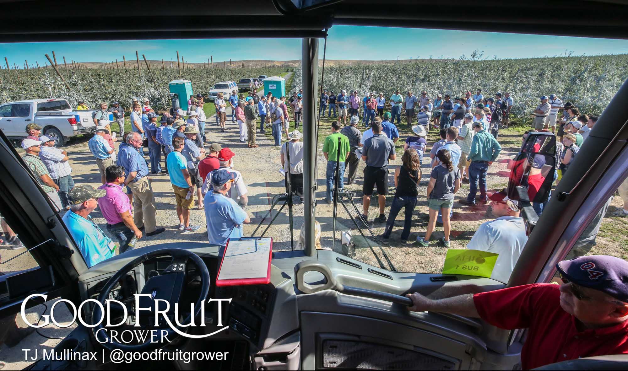 The first stop on the tour began at Stemilt's Saddle Mountain West orchard with Dale Goldy and Robin Graham on July 15, 2015. <b> (TJ Mullinax/Good Fruit Grower)</b>