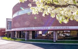 J.M. Perry Institute building in Yakima, Wash., on April 6, 2016. (TJ Mullinax/Good Fruit Grower)
