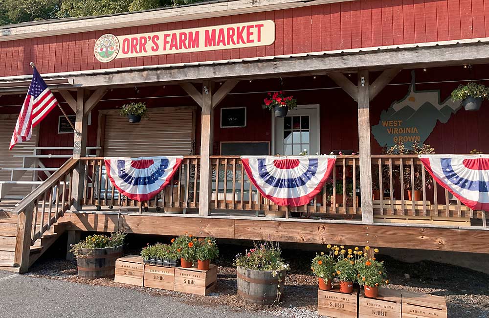 Orr’s Farm Market opened a year-round storefront in 2024 in Kearneysville, West Virginia, in addition to its on-farm market, to lean into fresh market sales in response to a struggling processing market. (Connor Gibbons/For the Good Fruit Grower)