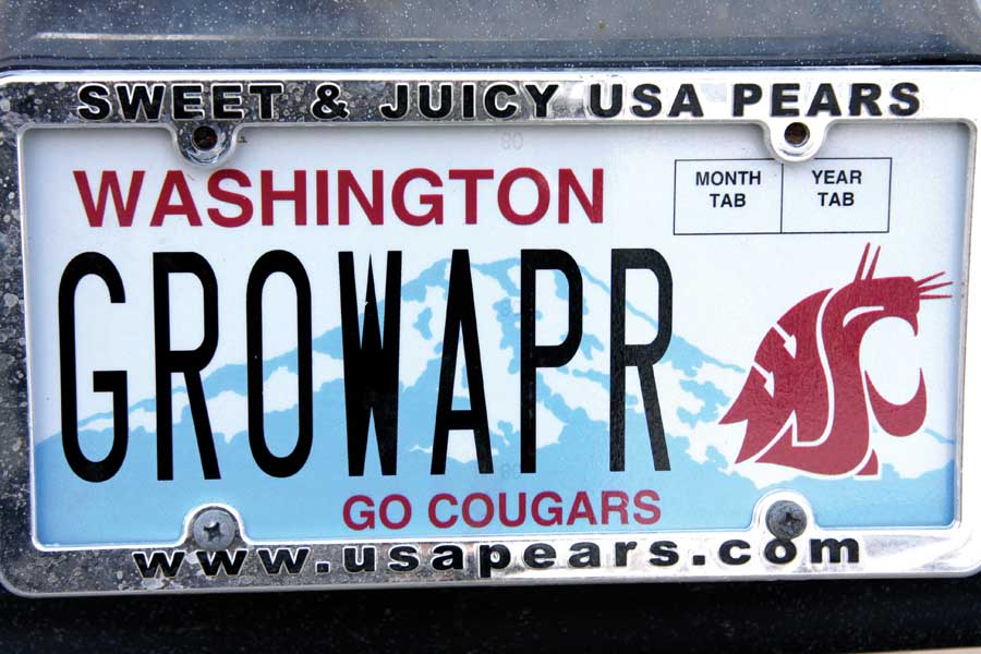 Ray Schmitten’s license plate demonstrates his commitment to the pear industry. (Courtesy Ray Schmitten)