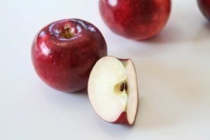 Cosmic Crisp apple (Courtesy Proprietary Variety Management)