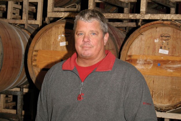 Greg Powers knows viticulture and enology from the ground up and was manager for the family estate vineyard before taking on winemaker duties.