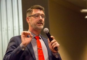 Peter Zeihan gives the keynote speech during the 2018 Cherry Institute in Yakima, Washington, on January 12, 2018. (TJ Mullinax/Good Fruit Grower)